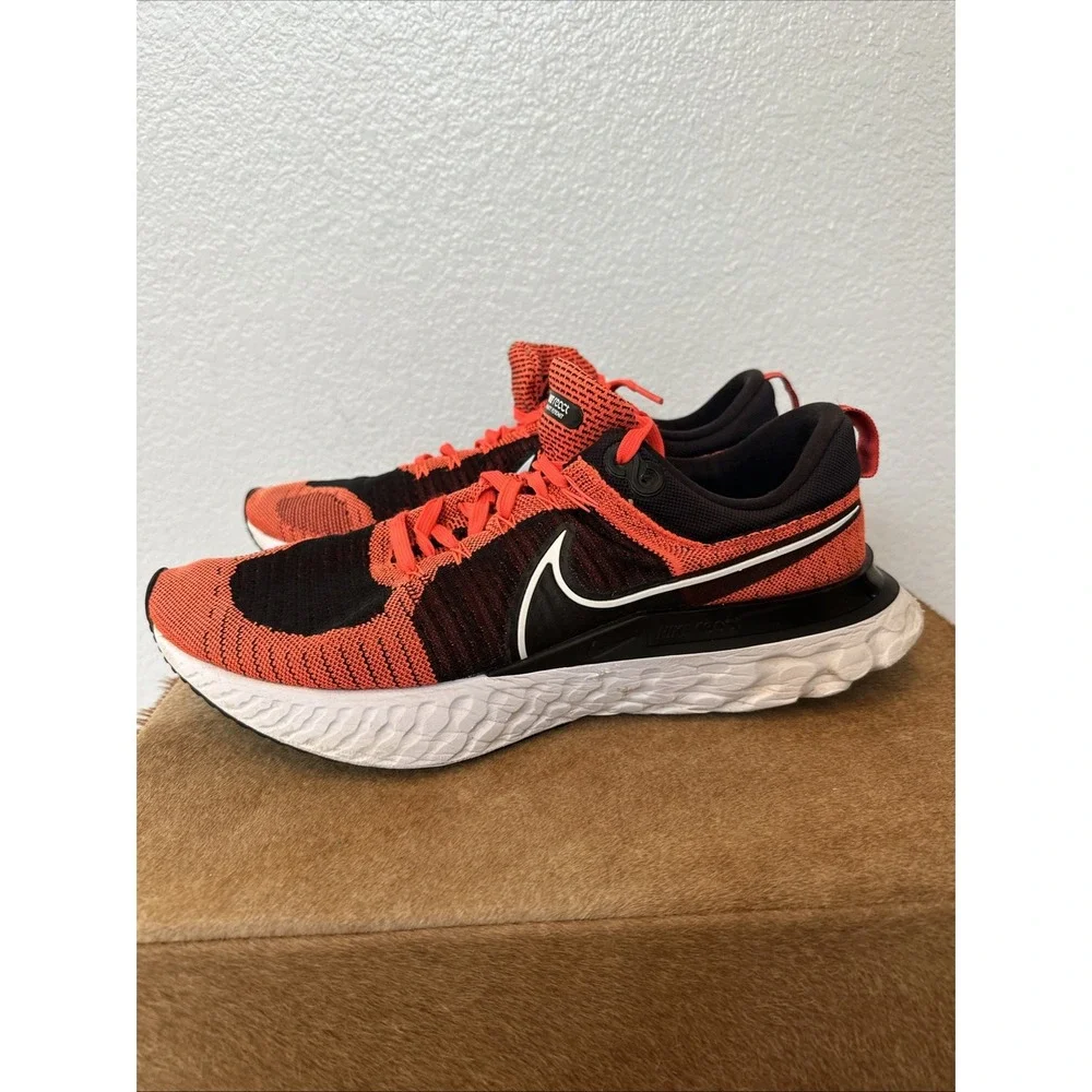 Size 8.5 Nike React Infinity Run Flyknit 2 Bright Crimson Black CT2357-600 Sz 14